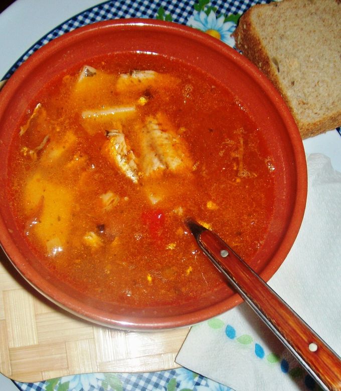 Foto principal de Sopa de sardinas de lata