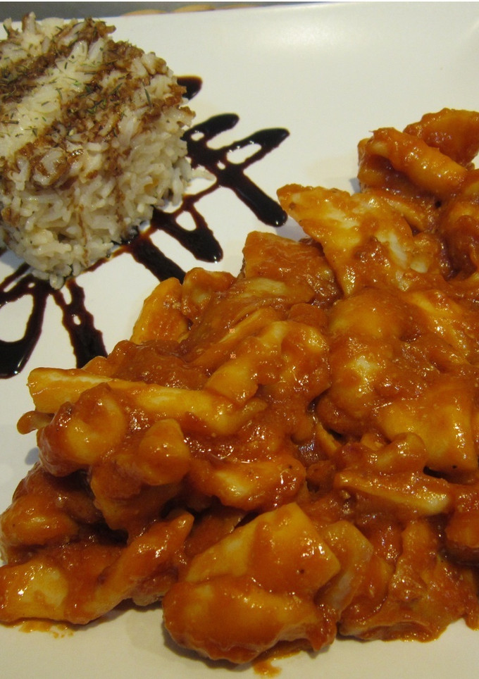 Una foto de Calamares en salsa americana