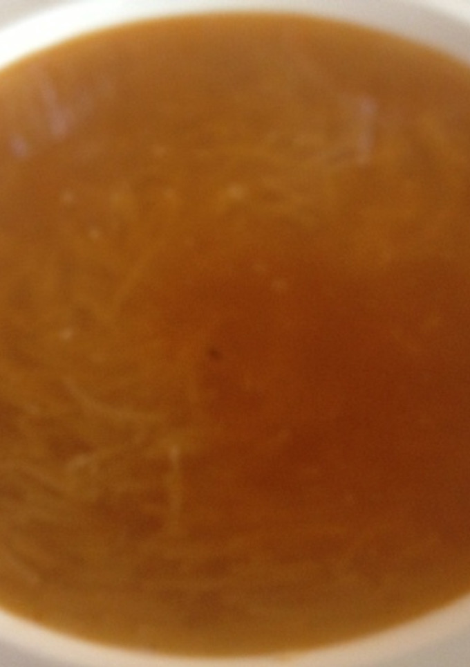 Una foto de Sopa de fideos fácil y rápida