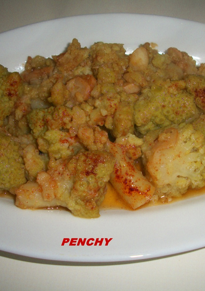 Una foto de Romanescu en ajada picante