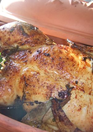 Una foto de Pollo de corral en cocotte
