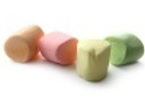 Una foto de Cheese cake frio de marshmallow y frutas