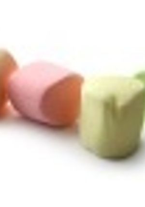 Una foto de Cheese cake frio de marshmallow y frutas