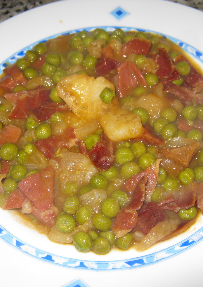 Una foto de Guisantes a la gallega
