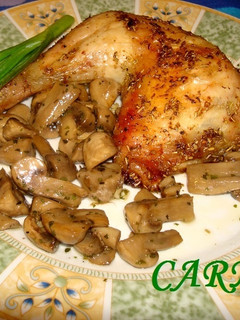 Una foto de Pollo asado con champiñones