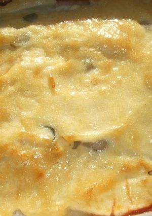 Una foto de Filetes de merluza con cubierta de mayonesa