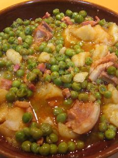 Una foto de Guiso de guisantes y patata a la cerveza