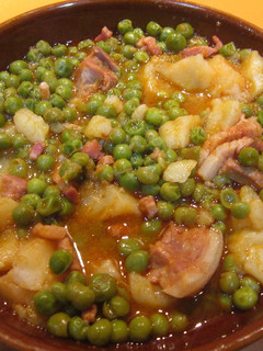 Una foto de Guiso de guisantes y patata a la cerveza