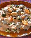 Pasta Gigli con verdura en salsa de almendras