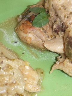 Una foto de Muslitos de pollo estrellados