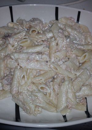 Una foto de Macarrones con atún y mayonesa