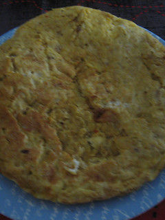 Una foto de Ropa vieja de cocido en tortilla