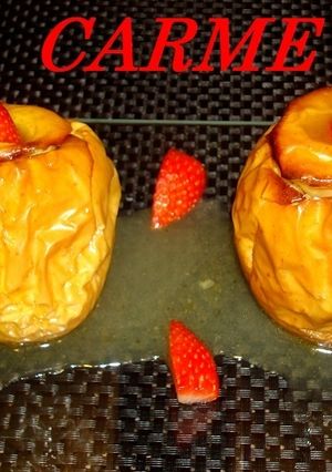 Una foto de Manzanas asadas con almendras al Marie Brizart