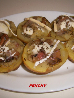 Una foto de Patatas rellenas de setas y queso de cabra