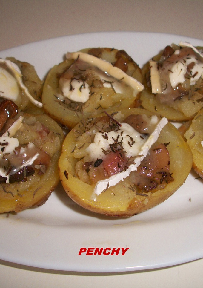 Una foto de Patatas rellenas de setas y queso de cabra