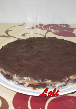 Una foto de Tarta helada de galletas y leche condensada