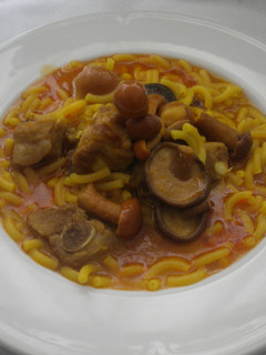 Una foto de Fideos con setas a la cazuela