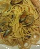 Pasta salteada con almejas y cigalitas