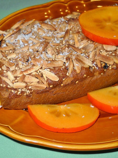 Una foto de Plum cake de caquis con cardamomo