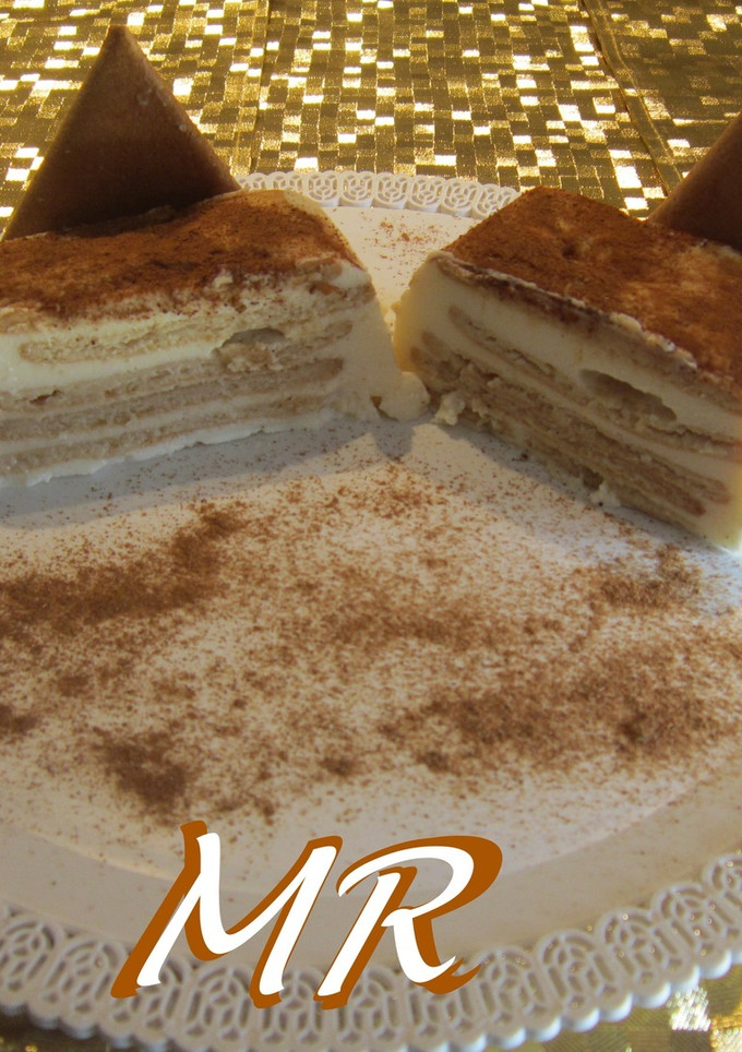 Una foto de Tarta de queso y galletas de canela