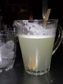 Una foto de Trago de manzana verde y Mirin