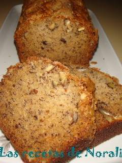 Una foto de Budín de banana y nuez
