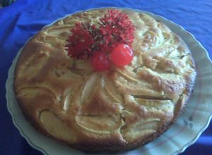 Una foto de Pastelito sencillo de manzana