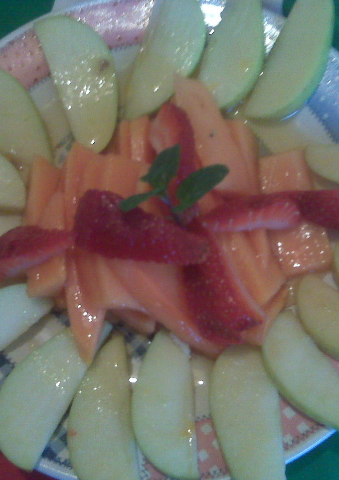 Una foto de Ensalada frutas fresca casera
