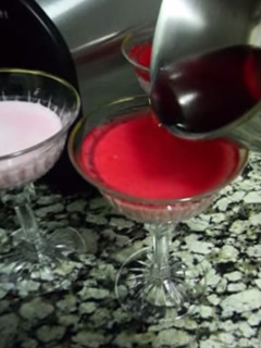 Una foto de Mouse de fresa con gelatina