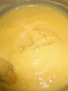 Una foto de Crema de naranja para rellenar bizcochos