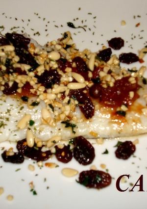 Una foto de Bacalao al horno con frutos secos