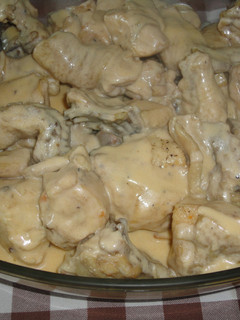 Una foto de Pollo whisky en salsa