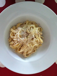 Una foto de Fettuccine cremosos con atún