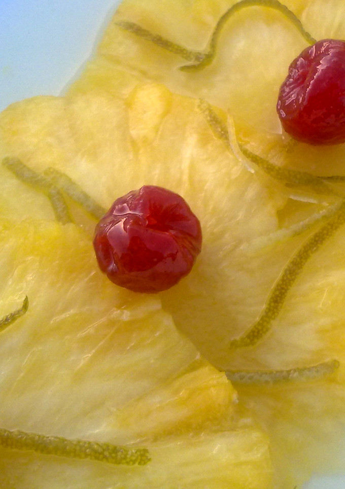 Una foto de Carpaccio de piña