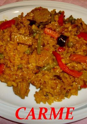 Una foto de Arroz de solomillo y salteado de verduras