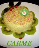 Pastel fresco de queso y aguacate