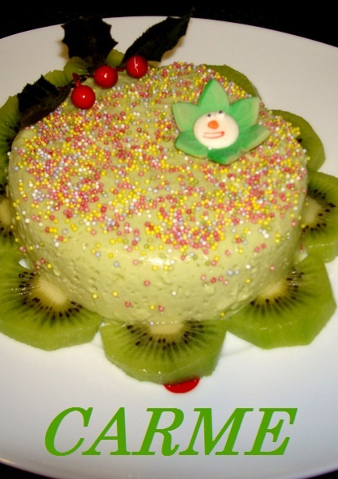 Una foto de Pastel fresco de queso y aguacate