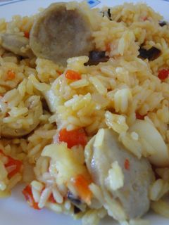 Una foto de Arroz con sepia y butifarra