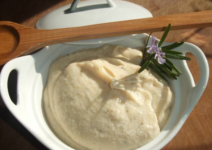 Foto principal de Puré de patatas y coliflor con queso asturiano