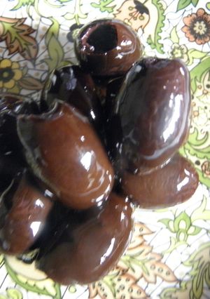 Una foto de Aceitunas negras en salmuera