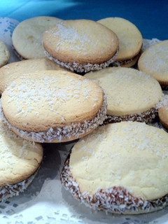 Una foto de Alfajores argentinos