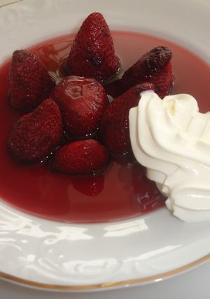 Una foto de Fresas al vino tinto