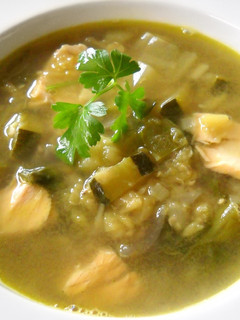 Una foto de Sopa de lentejas peladas con verduras