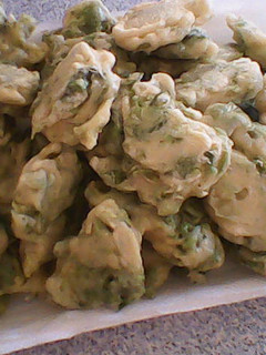 Una foto de Buñuelos de lechuga crespa de "Tienda inglesa"