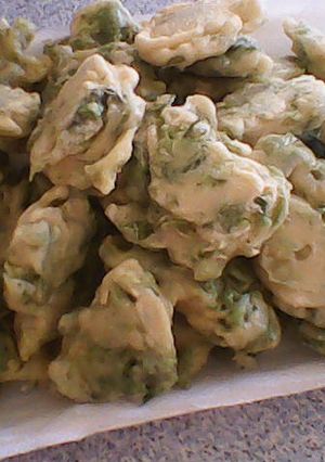 Una foto de Buñuelos de lechuga crespa de "Tienda inglesa"