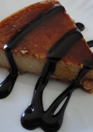 Una foto de Flan de turrón Julius