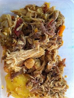 Una foto de Ropa vieja garbanzos