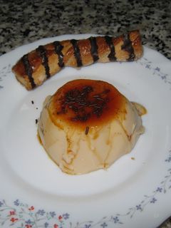 Una foto de Flan de vainilla sin huevo
