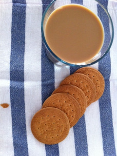 Una foto de Café con leche