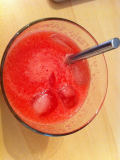 Una foto de Smoothie de sandía y manzana